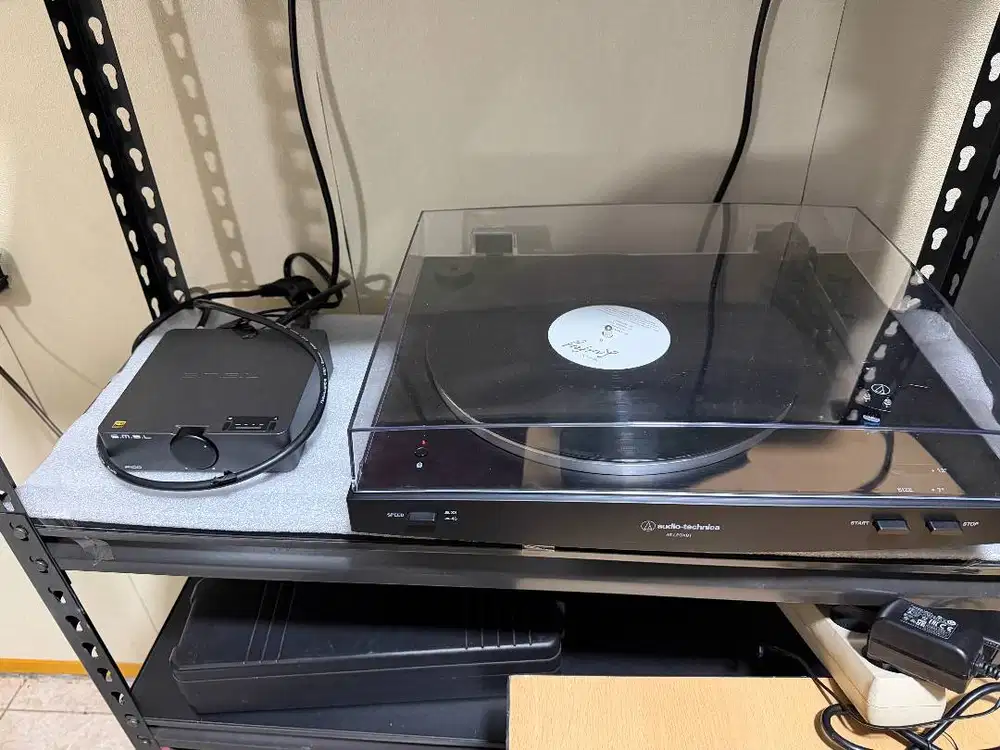 Audio Technica AT-LP3XBT Turntable Automatic (Garansi, Like New)