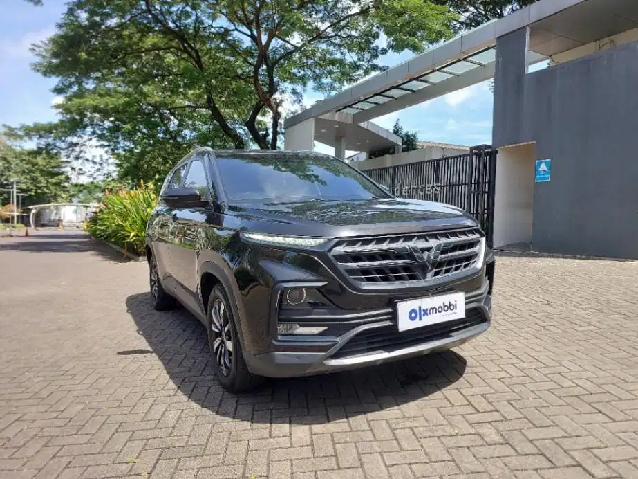 DP 5% Wuling Almaz 1.5 Exclusive 5-Seater AT Hitam CPFVB