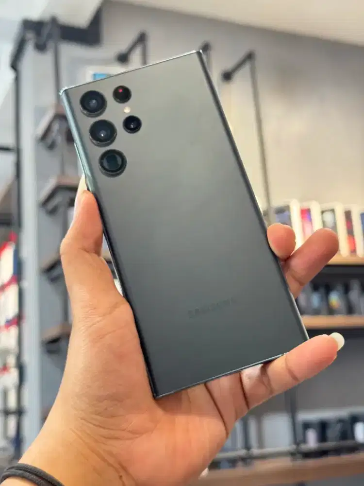 Samsung S22 Ultra 12/256GB [ Green ] Garansi Resmi Sein.