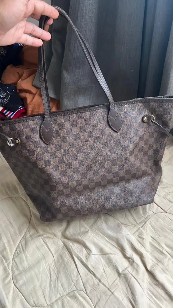 Jual tas second lv monogram totebag