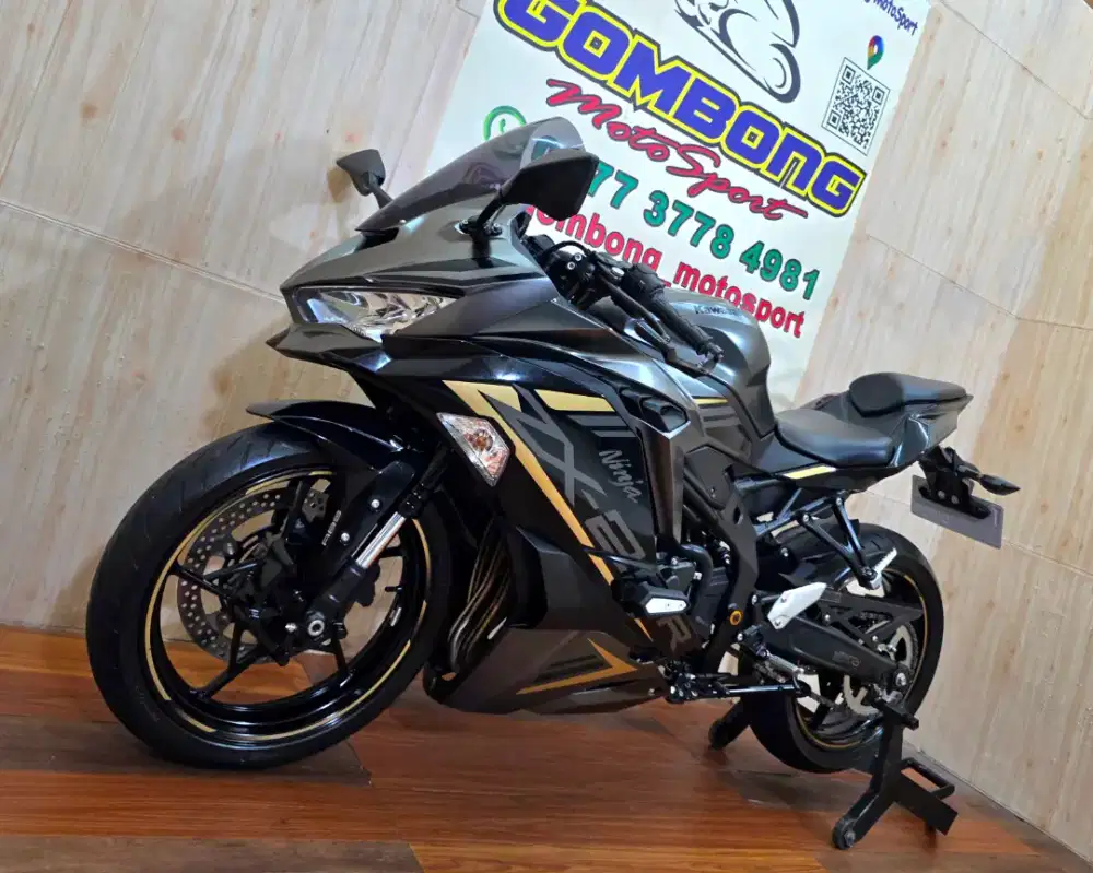 KAWASAKI ZX25R ABS QS 2022 . ZX25 R