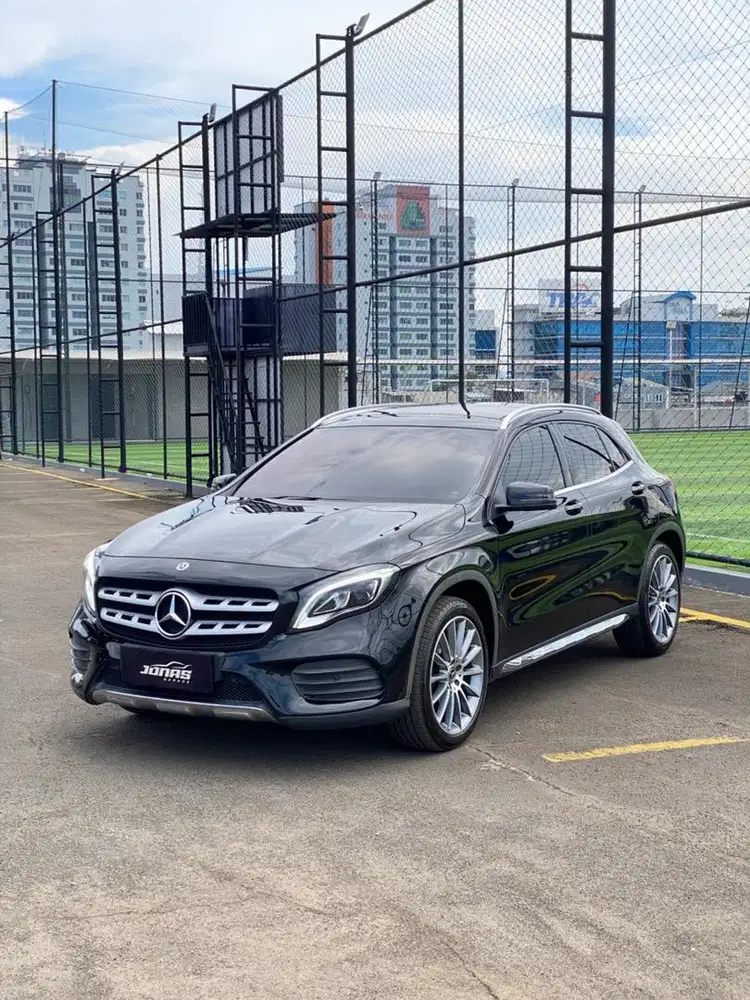 MERCY GLA200 SPORT AMG 2019 HITAM #GLA 200