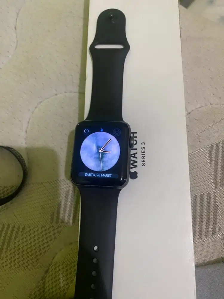 Apple watch series 3 42mm jual cepat