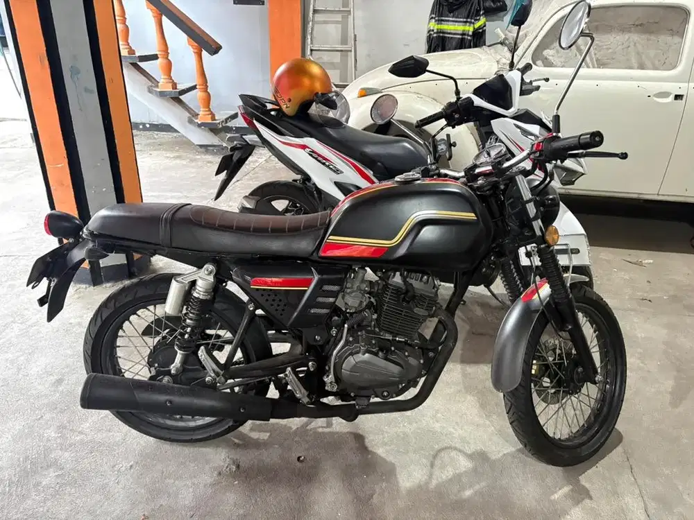 Benelli motobi 152 tahun 2021