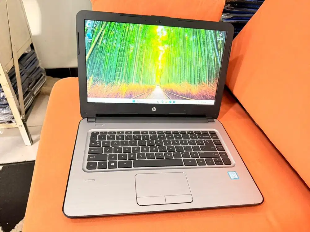 Laptop Desain HP 348 G4 Core i7 Ram 8
