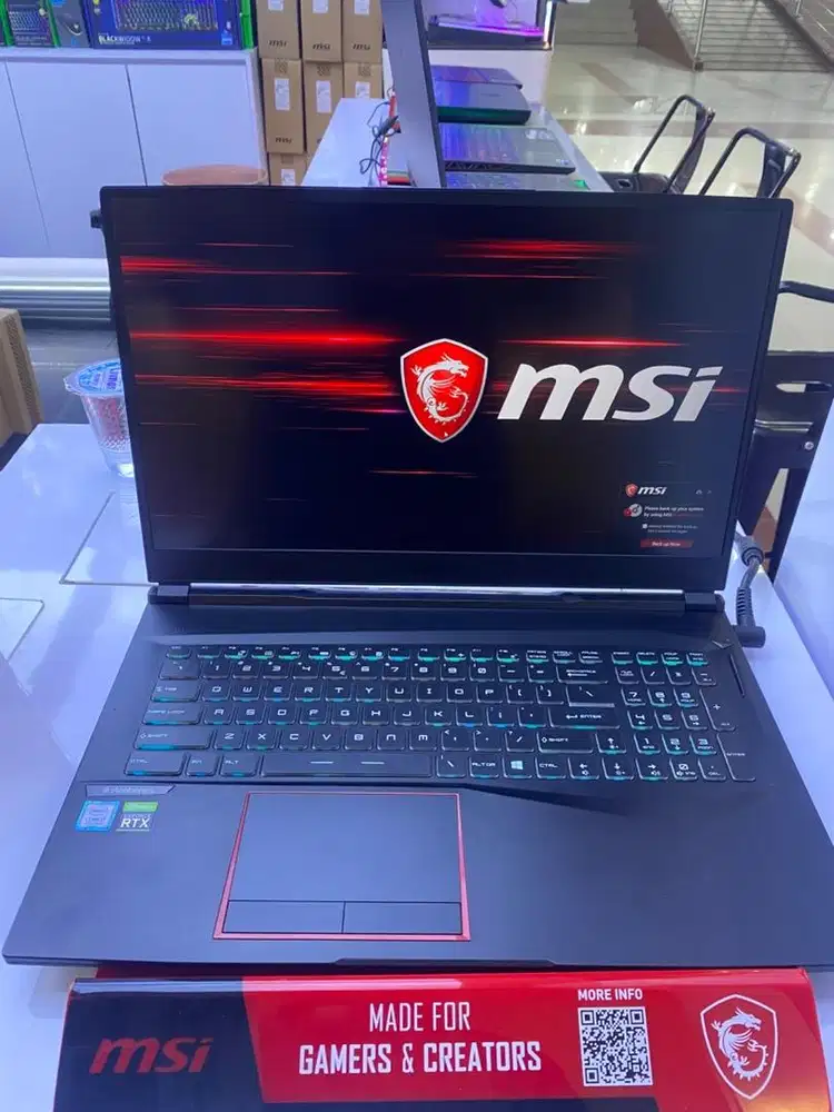 Cicilan ringan laptop MSI GL 75 cuma pakai KTP aja!!