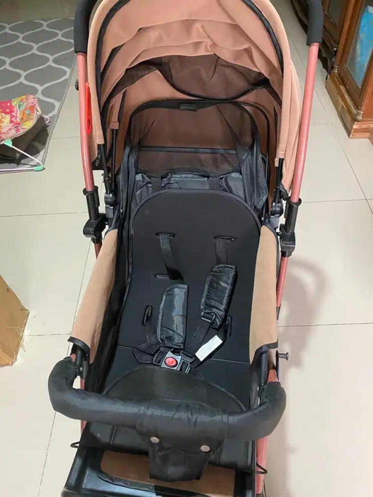 Preloved stroller beige