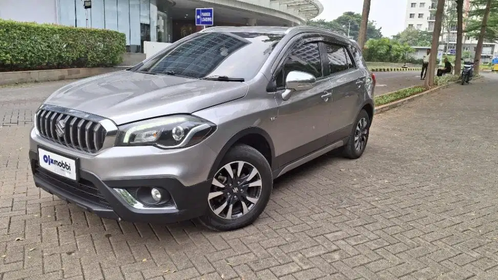DP 5% Suzuki SX4 1.5 S-Cross Bensin-AT Abu CSRDB
