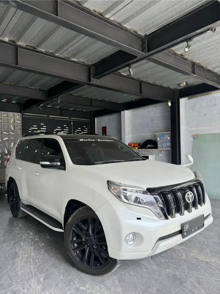 Land Cruiser Prado 2014
