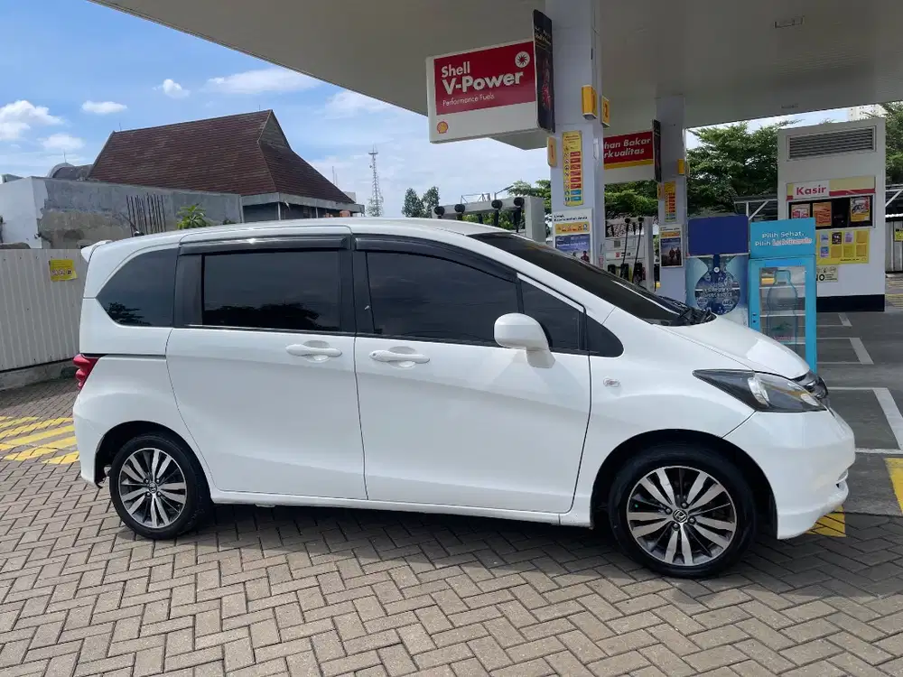 Honda Freed PSD 2010/2011 Mulus 2012 Bt 2013, 2009 2014