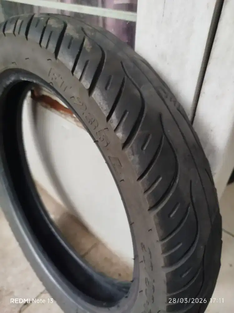 Ban belakang honda beat