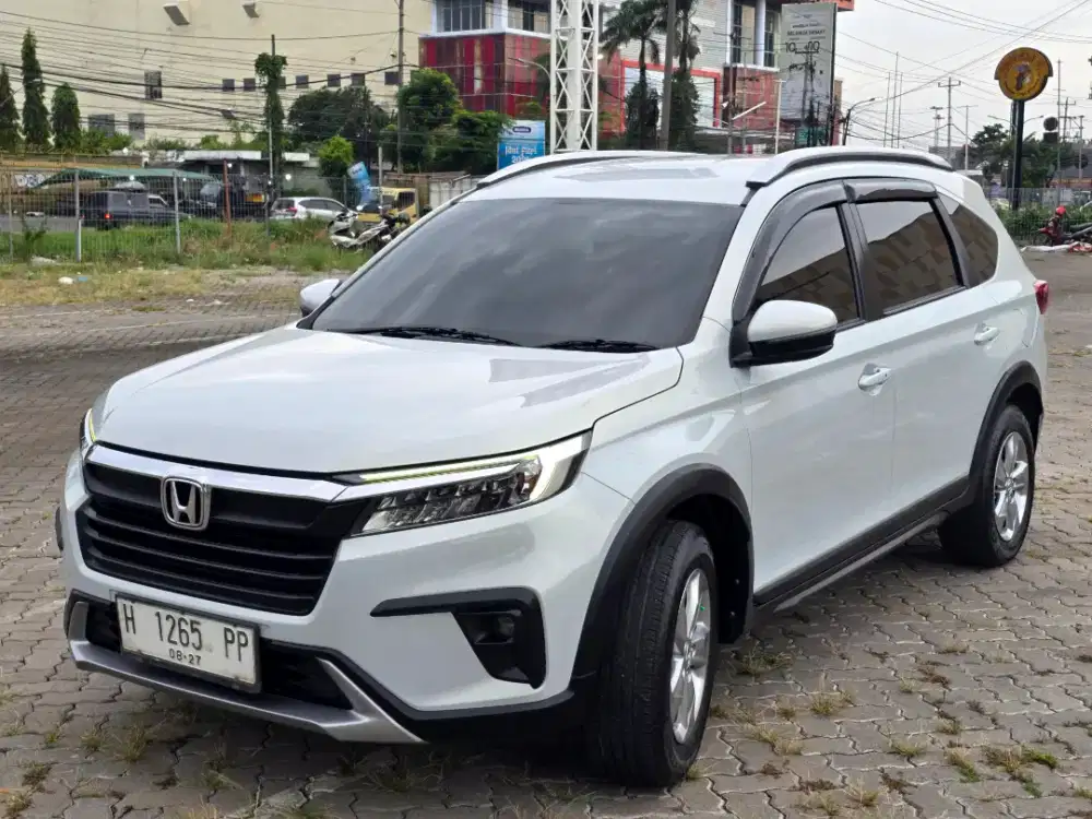 BRV E 2022 AT Istimewa dp 15jt