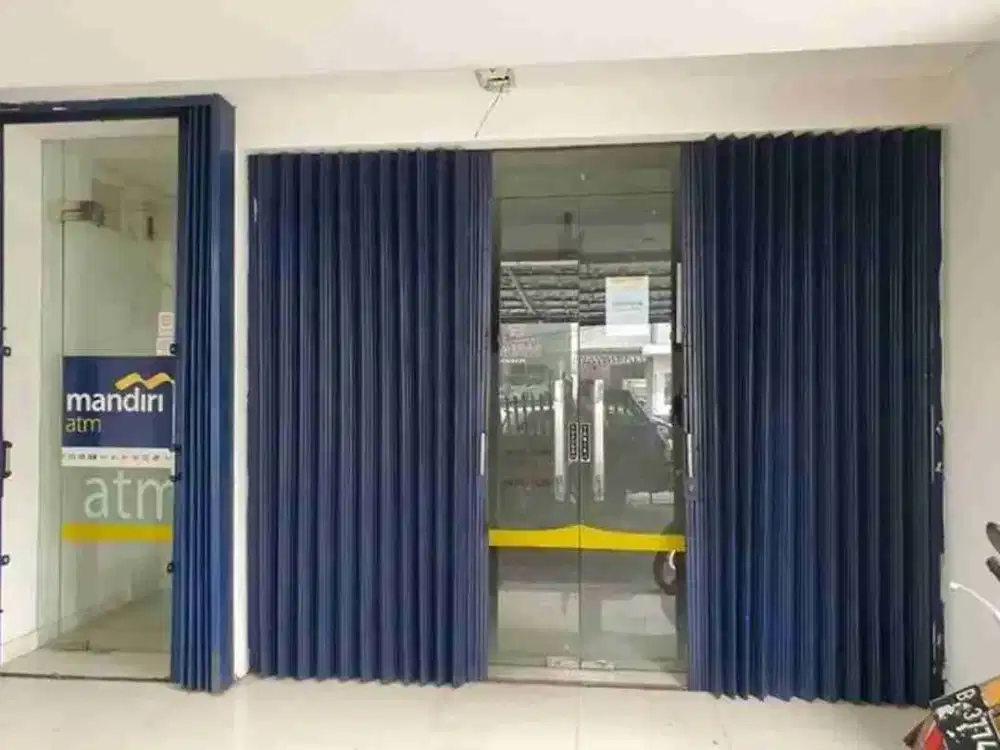 Disewakan Ruko 3.5 lt Raya Radio Dalam