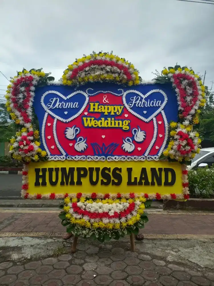 Karangan bunga papan