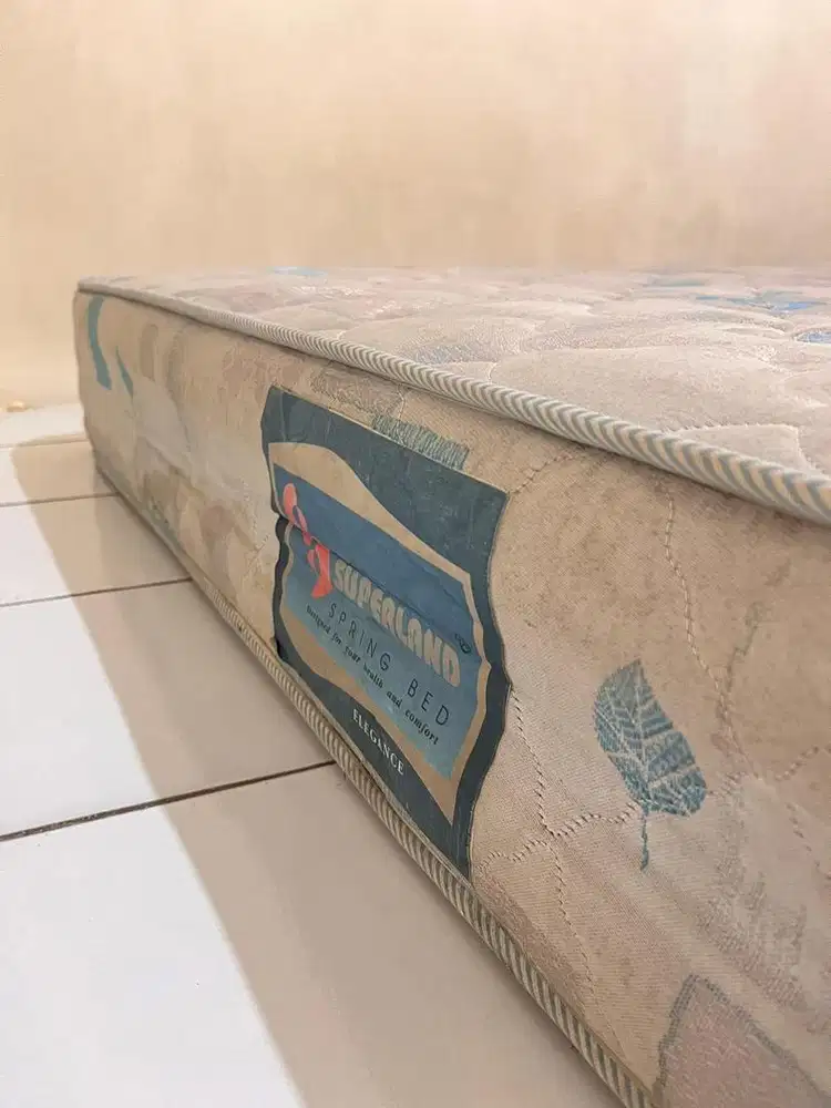 Kasur 180x200 masih layak pakai