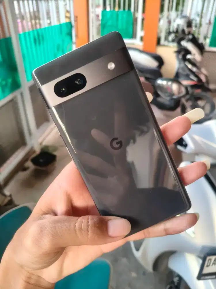 Google Pixel 7A Sinyal Permanen No Minus Mulus Harga Pas