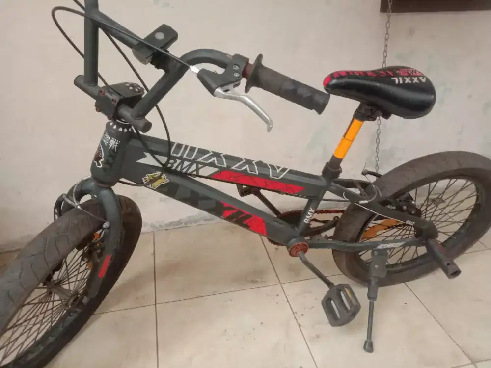 Sepeda BMX Axxil ring20