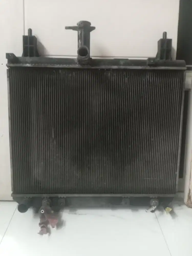 Radiator Avanza Matic 2017