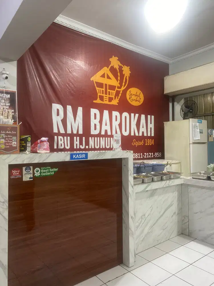 Rumah makan uang sedang berkembang di garut