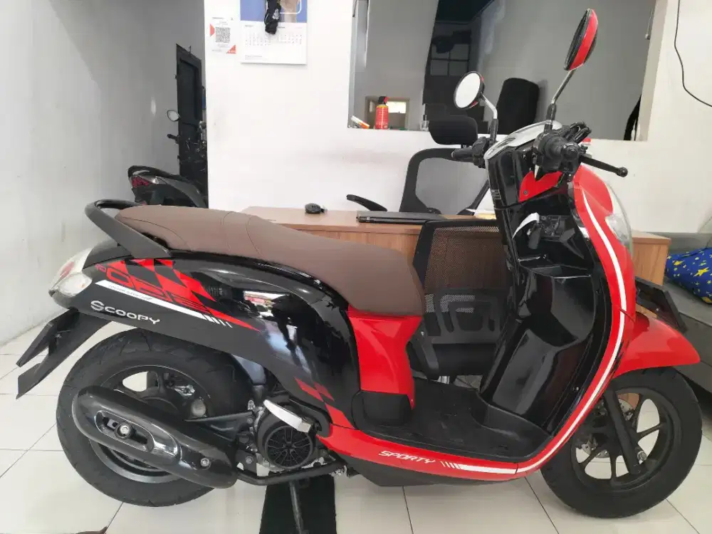 HONDA SCOOPY IDLING STOP 110CC 2018 SURAT LENGKAP