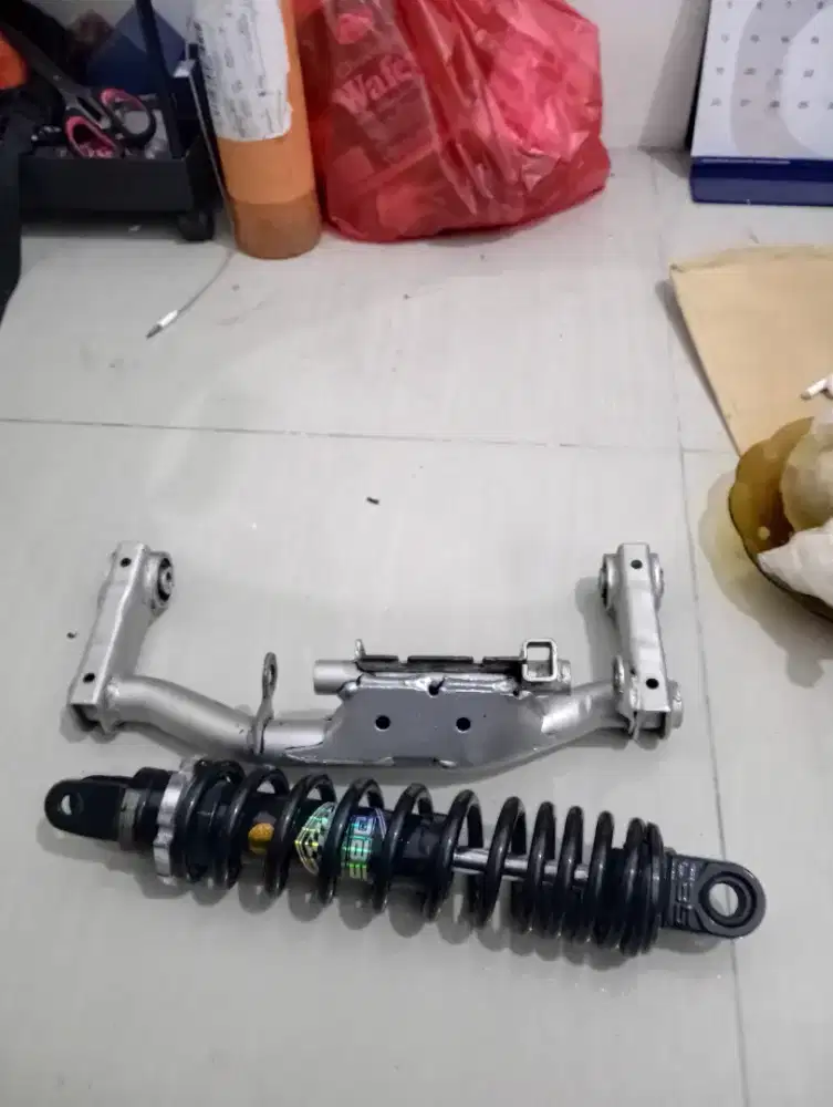 jual mounting beat deluxe & shokbreaker beat deluxe