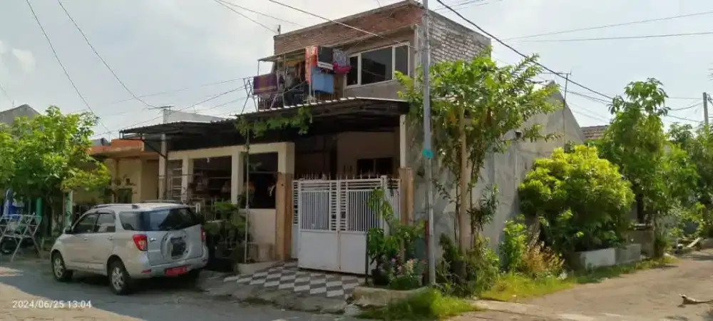 Di Jual Rumah 2 Lantai