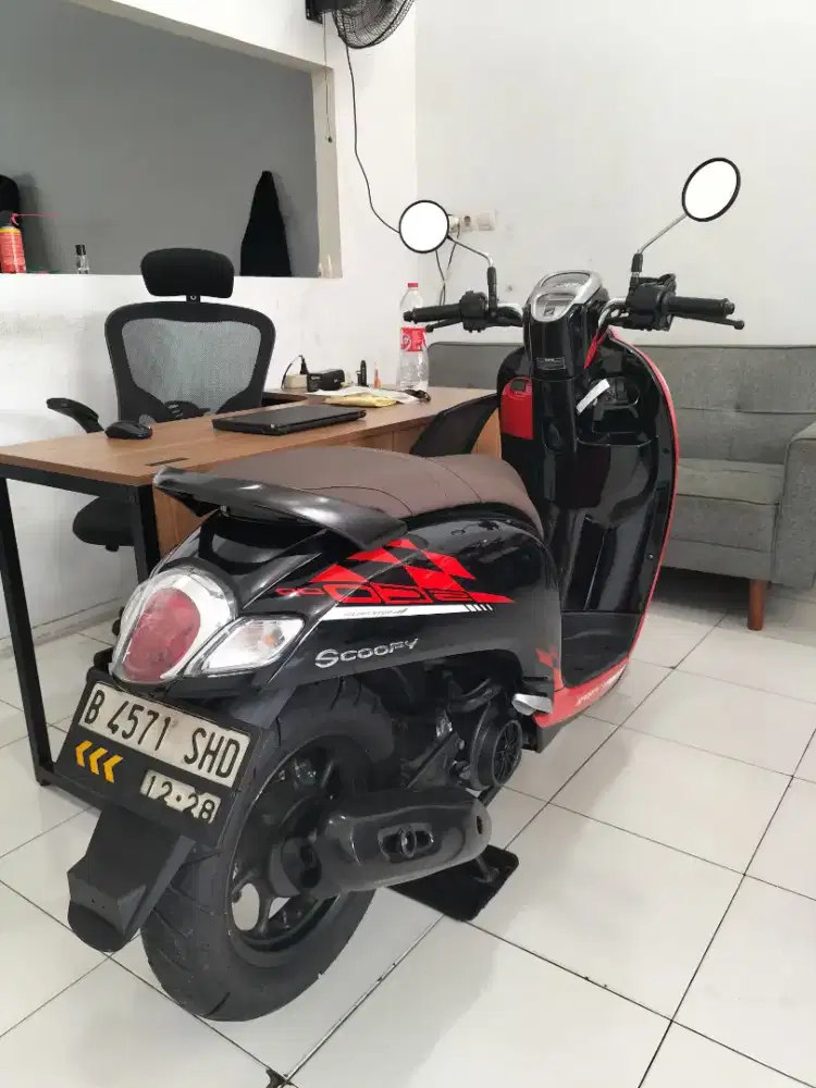 HONDA SCOOPY IDLING STOP 110CC 2018 SURAT LENGKAP