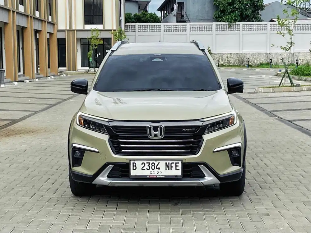 TDP45JT NEGO |BR-V N7X PRESTIGE HONDA SENSING KM LOW WARNA KHAKI 2024