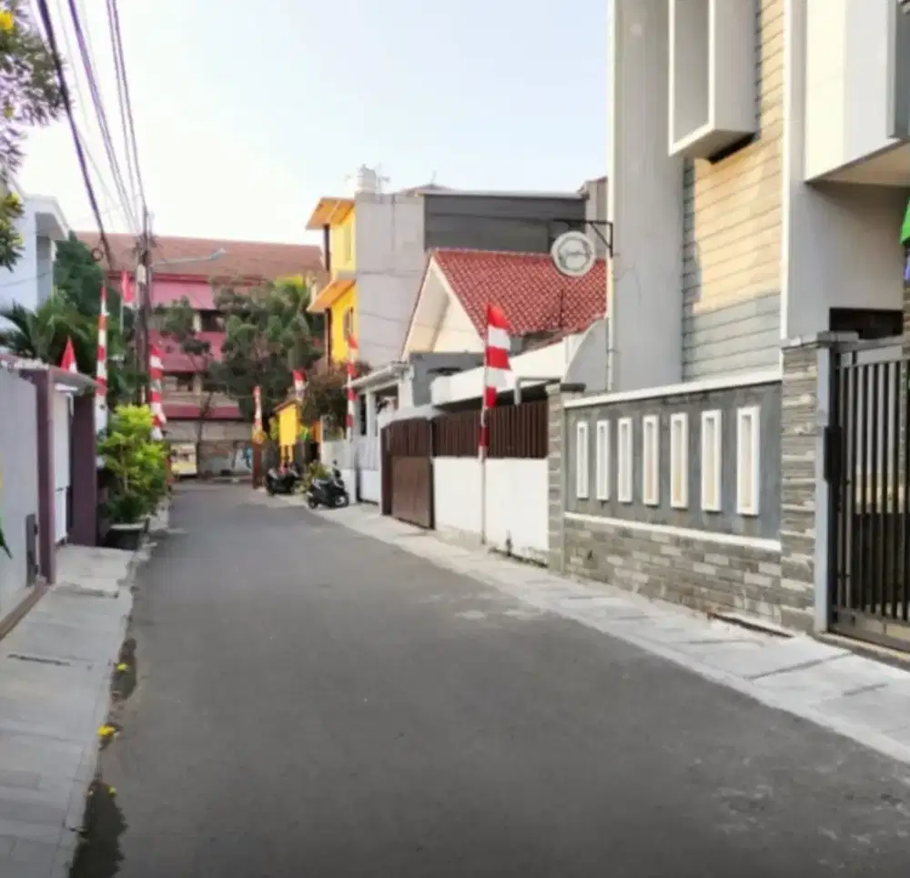 Dijual Rumah 2 Lantai Kramat Jaya Baru