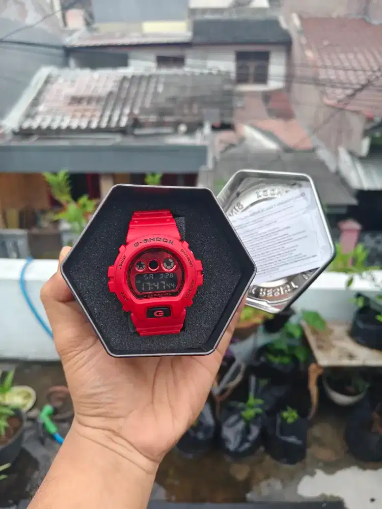 Casio G shock DW6900RRB kondisi baru