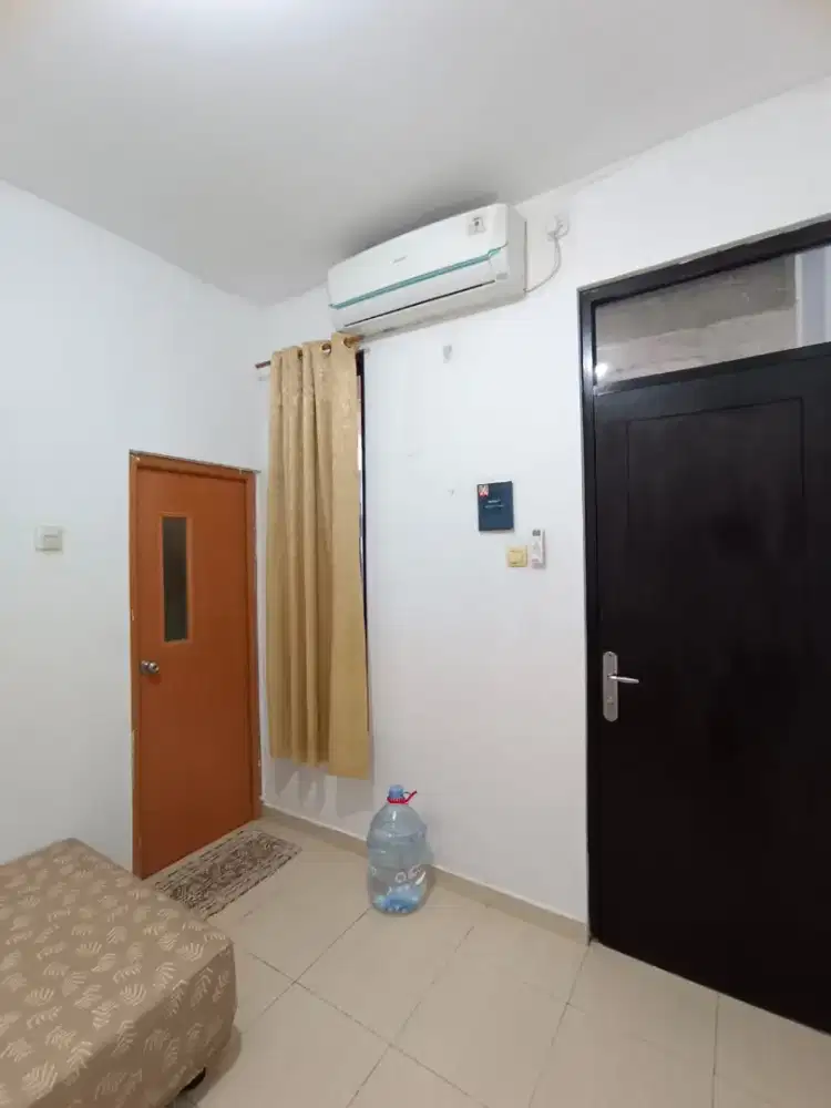 Kos karyawan pria deket stasiun tanjung barat (seberang Aeon Mall)