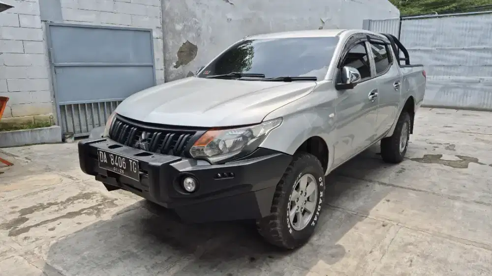 Mekanik Mobil Berpengalaman