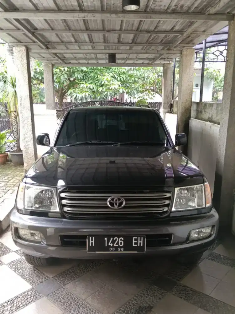 Dijual Land Cruiser Sahara 2003