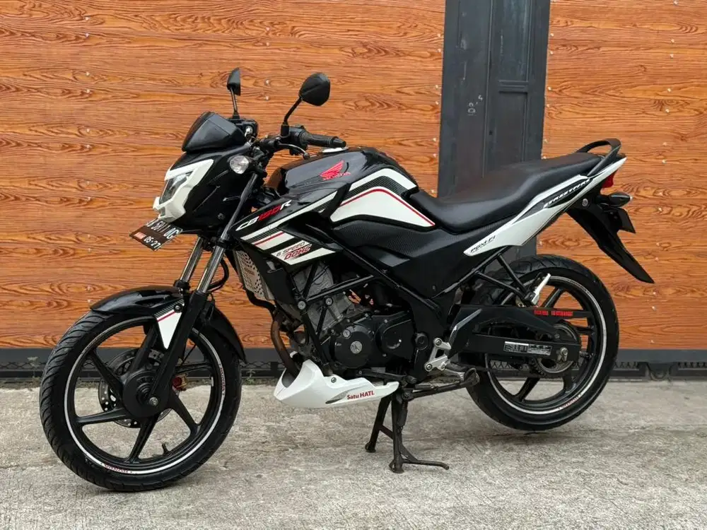 Cb150r 2015 km 30rbuan joss jisss