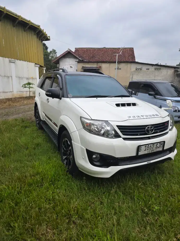 Toyota fortuner vnt trd 2014 A/T