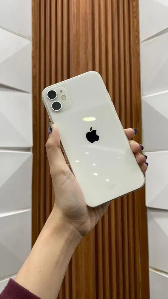 Second iphone 11 128 gb space white ex ibox