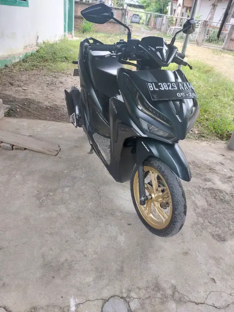 Vario 150 led thn 2021 black dof pelak bawaan gold