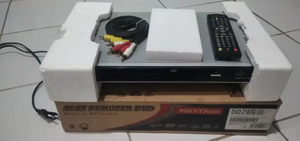 DVD player polytron