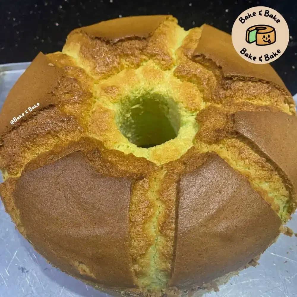 Chiffon pandan , keju , coklat , bolu kopi , brownies