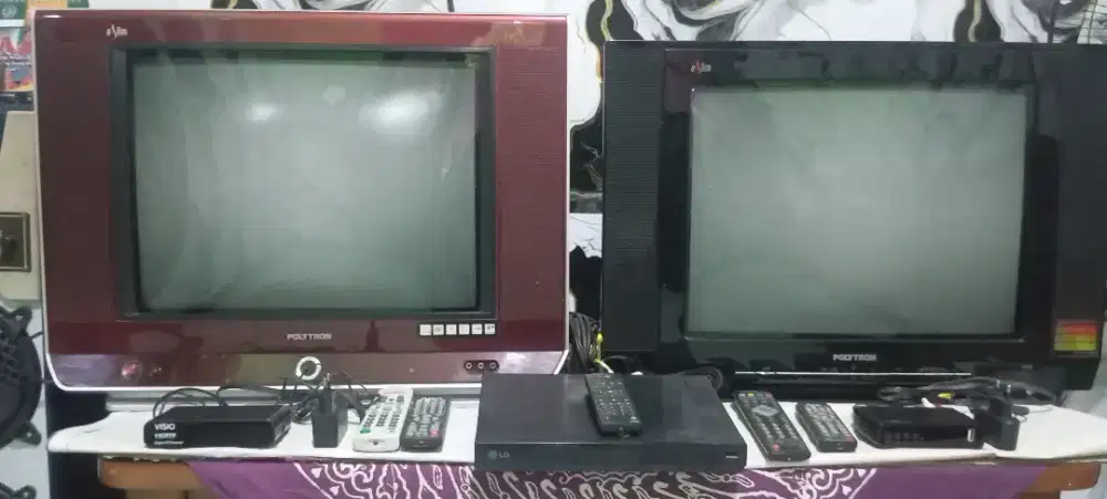 TV POLYTRON 21 INC FLAT