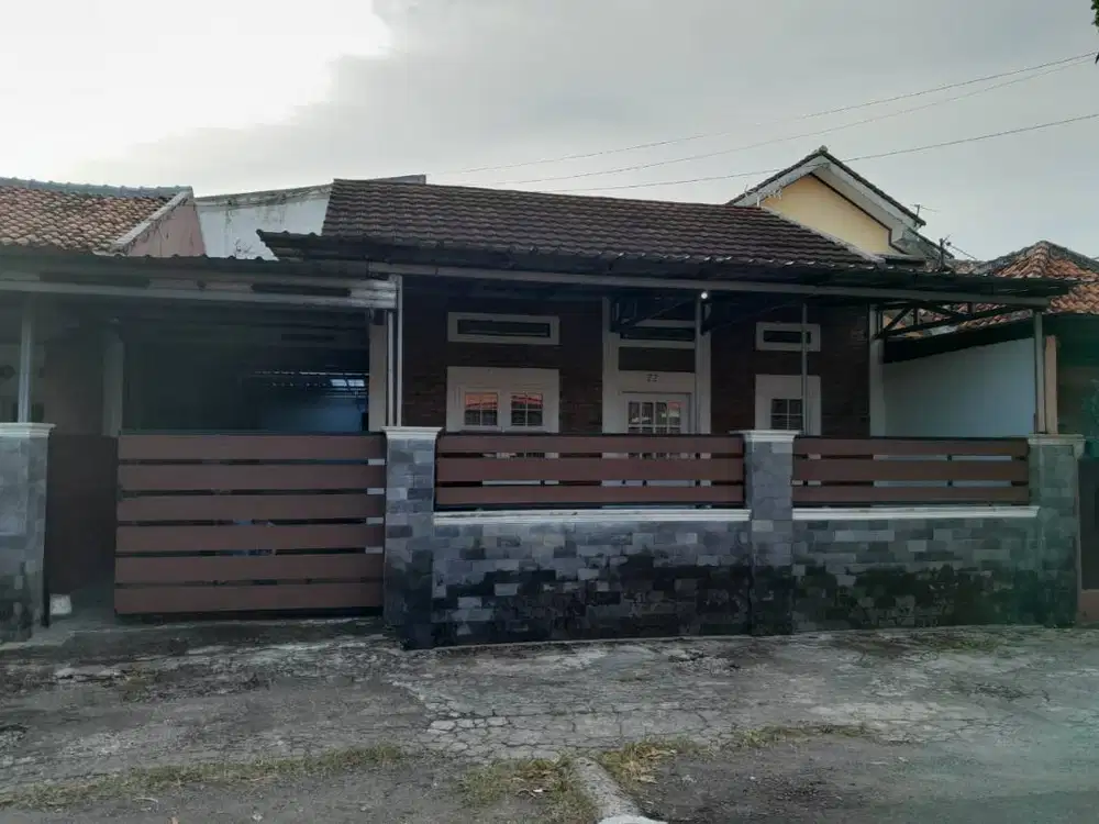 Dikontrakan Rumah Bergaya Eropa Di Tengah Kota Cilacap