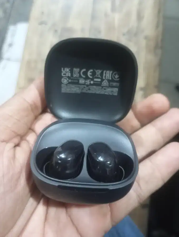 Tws Xiaomi redmi buds 6play Normal barai awet