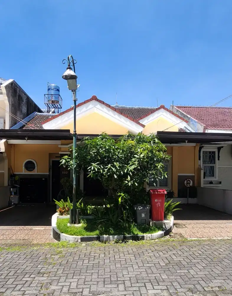 Rumah Disewakan dalam Komplek Alamanda Dago Permai Tubagus Ismail