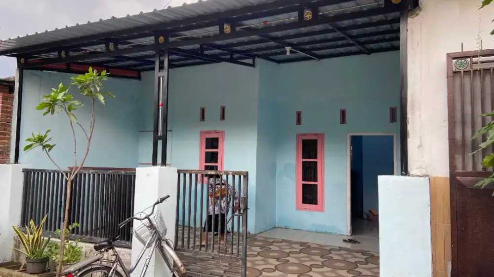 Rumah Dikontrakkan Strategis Habis Renov, Minimal 2 Tahun