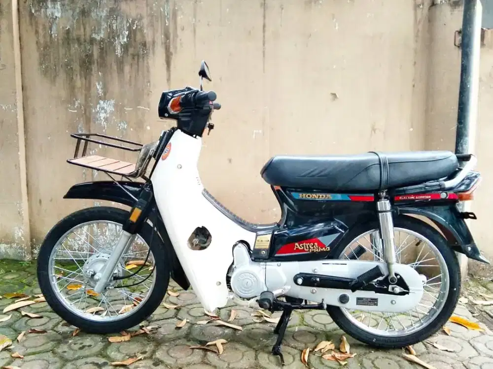 Honda Astrea prima