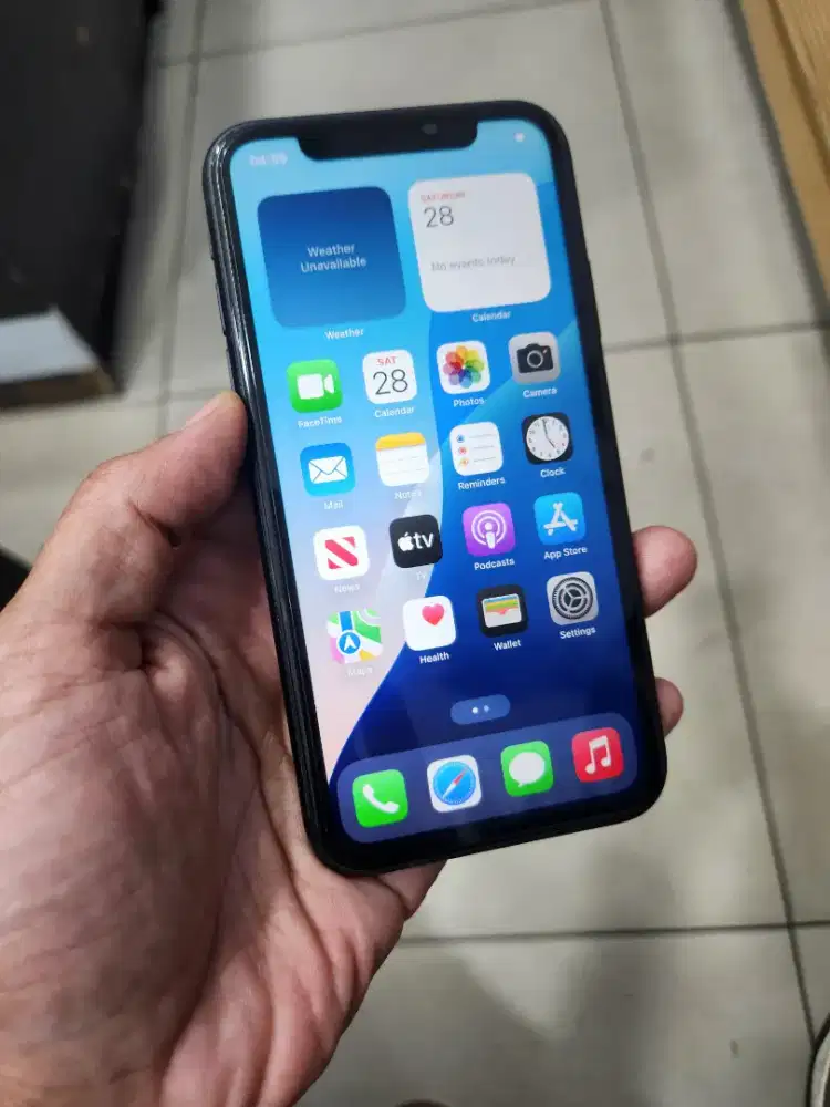 Iphone xr 64gb all operator mesin msh segel belum pernah Service