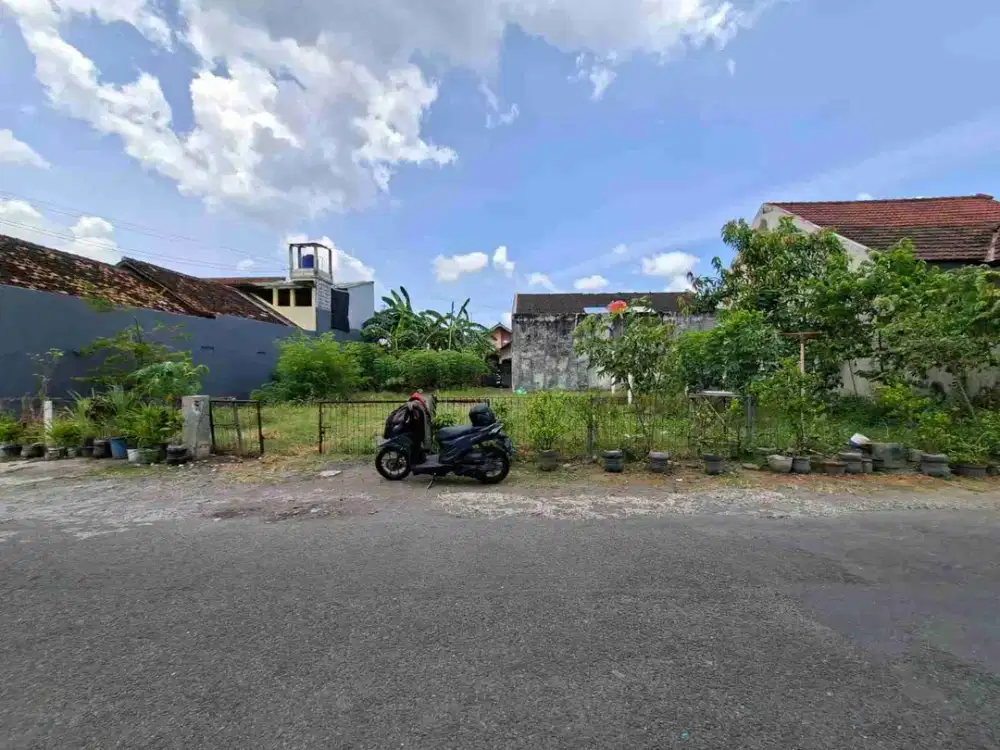 Tanah strategis dekat JEC & kebun binatang Gembiraloka