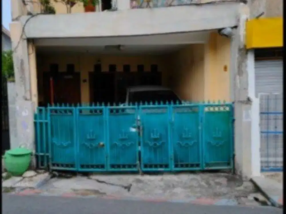 DIJUAL RUMAH RAYA PAKIS