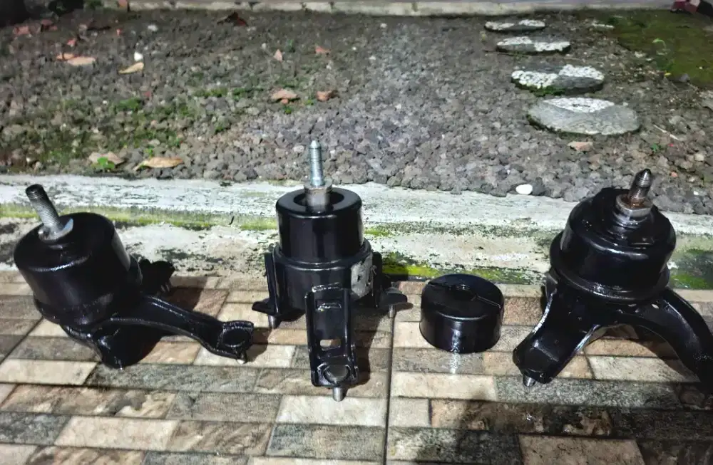 Engine mounting copotan camry xv 40