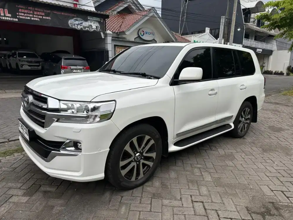 Toyota Land Cruiser UK Solar 2012 Km 33rb Record Auto 2000